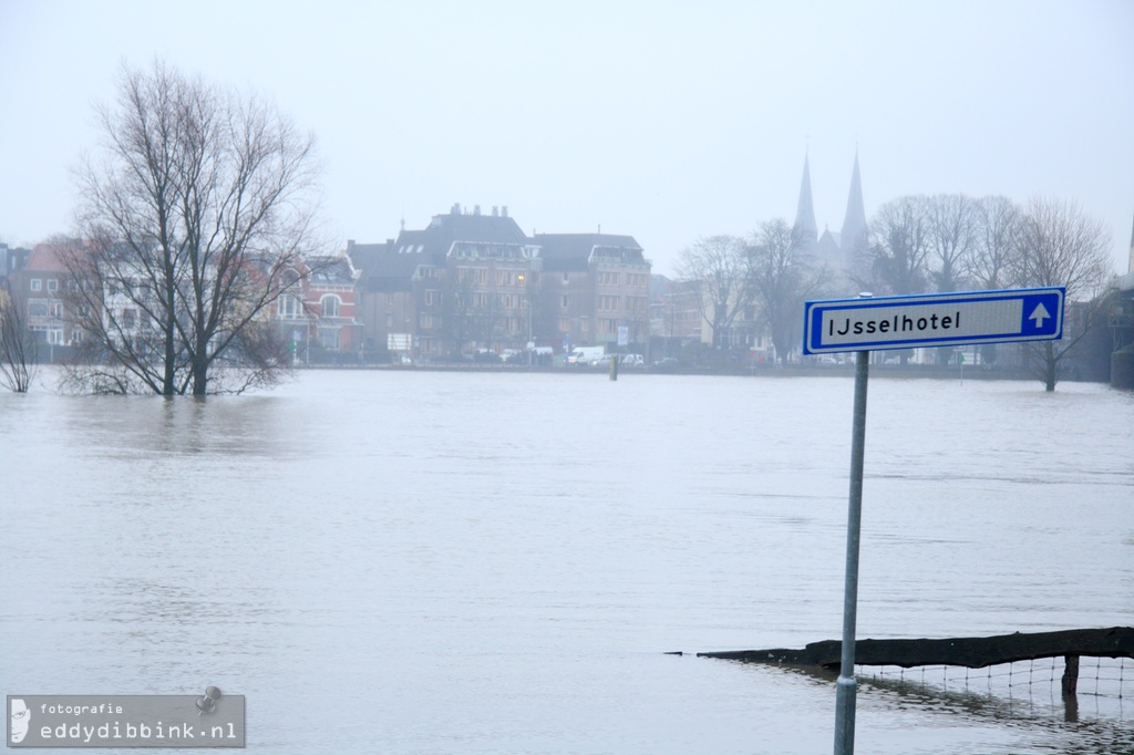 2011-01-13 Hoog water, Deventer 013